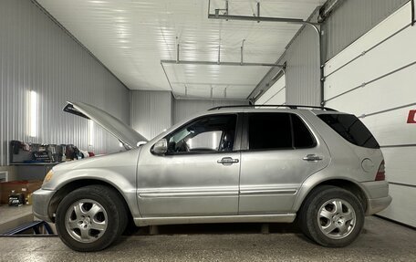 Mercedes-Benz M-Класс, 2002 год, 750 000 рублей, 2 фотография