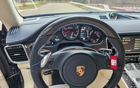 Porsche Panamera II рестайлинг, 2012 год, 4 200 000 рублей, 14 фотография