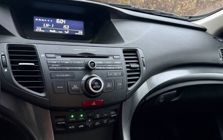 Honda Accord VIII рестайлинг, 2011 год, 1 350 000 рублей, 14 фотография