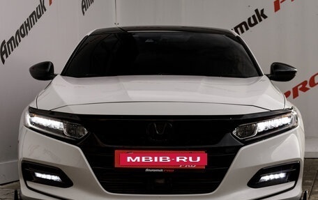 Honda Accord IX рестайлинг, 2018 год, 2 050 000 рублей, 2 фотография