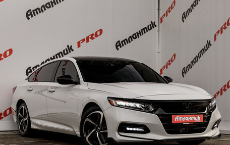 Honda Accord IX рестайлинг, 2018 год, 2 050 000 рублей, 3 фотография
