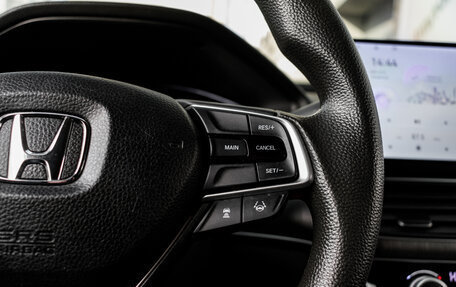 Honda Accord IX рестайлинг, 2018 год, 2 050 000 рублей, 16 фотография