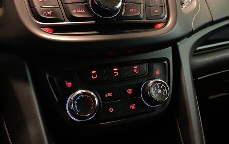 Opel Zafira C рестайлинг, 2013 год, 860 000 рублей, 14 фотография