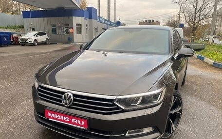 Volkswagen Passat B8 рестайлинг, 2017 год, 1 825 000 рублей, 1 фотография