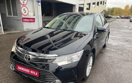 Toyota Camry, 2015 год, 2 100 000 рублей, 1 фотография