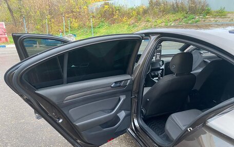 Volkswagen Passat B8 рестайлинг, 2017 год, 1 825 000 рублей, 9 фотография