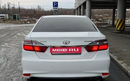 Toyota Camry, 2015 год, 2 230 000 рублей, 7 фотография