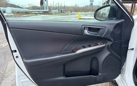 Toyota Camry, 2015 год, 2 230 000 рублей, 11 фотография