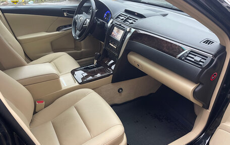 Toyota Camry, 2015 год, 2 100 000 рублей, 9 фотография