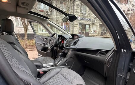 Opel Zafira C рестайлинг, 2013 год, 1 050 000 рублей, 13 фотография