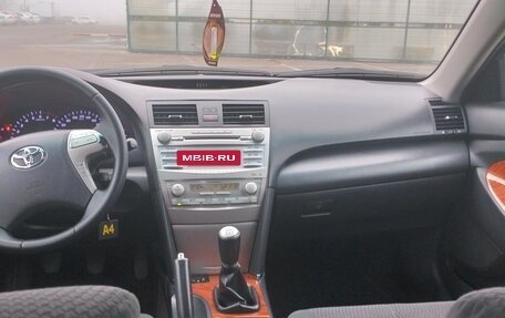 Toyota Camry, 2009 год, 1 240 000 рублей, 4 фотография