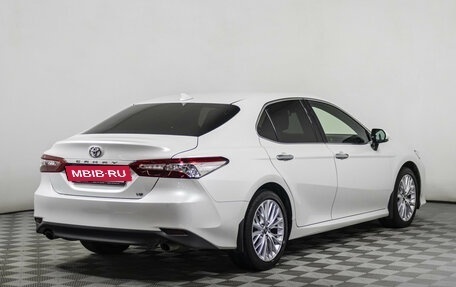 Toyota Camry, 2018 год, 3 598 000 рублей, 5 фотография