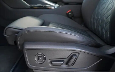 Audi SQ5, 2025 год, 9 918 000 рублей, 5 фотография