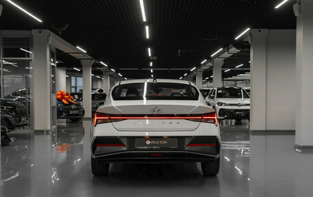 Hyundai Elantra, 2024 год, 2 600 000 рублей, 6 фотография