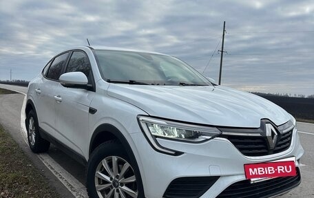 Renault Arkana I, 2021 год, 1 830 000 рублей, 2 фотография