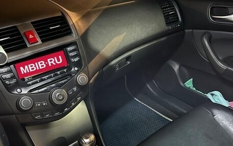 Honda Accord VII рестайлинг, 2007 год, 900 000 рублей, 7 фотография