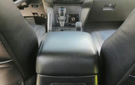 Mitsubishi Pajero IV, 2011 год, 1 900 000 рублей, 18 фотография