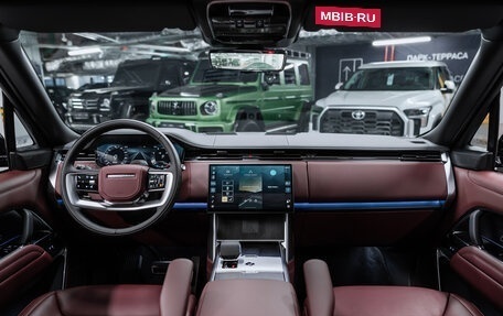 Land Rover Range Rover IV рестайлинг, 2025 год, 23 700 000 рублей, 2 фотография