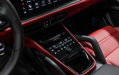 Porsche Cayenne III, 2025 год, 21 900 000 рублей, 12 фотография