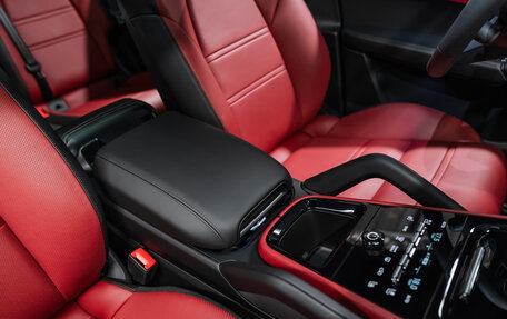 Porsche Cayenne III, 2025 год, 21 900 000 рублей, 15 фотография