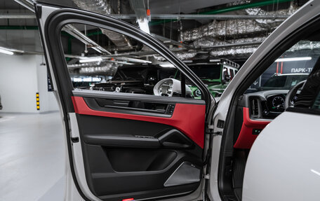 Porsche Cayenne III, 2025 год, 21 900 000 рублей, 21 фотография