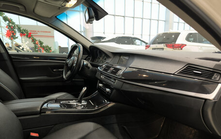 BMW 5 серия, 2013 год, 1 450 000 рублей, 13 фотография