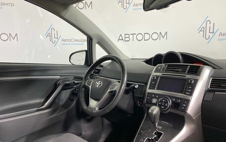 Toyota Verso I, 2013 год, 1 577 000 рублей, 10 фотография