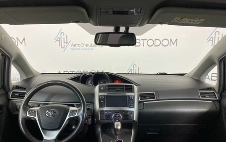 Toyota Verso I, 2013 год, 1 577 000 рублей, 9 фотография