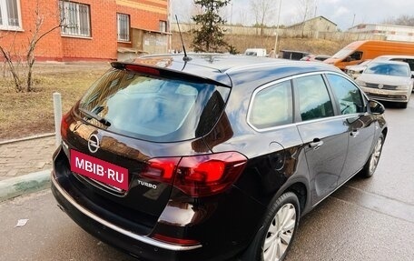 Opel Astra J, 2014 год, 835 000 рублей, 6 фотография