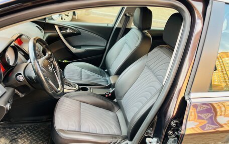 Opel Astra J, 2014 год, 835 000 рублей, 11 фотография