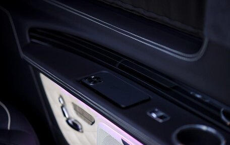 Mercedes-Benz V-Класс, 2025 год, 28 300 000 рублей, 20 фотография