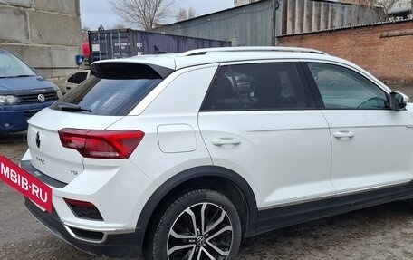 Volkswagen T-Roc I, 2020 год, 2 100 000 рублей, 4 фотография