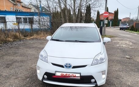 Toyota Prius, 2012 год, 1 300 000 рублей, 2 фотография