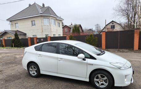 Toyota Prius, 2012 год, 1 300 000 рублей, 10 фотография