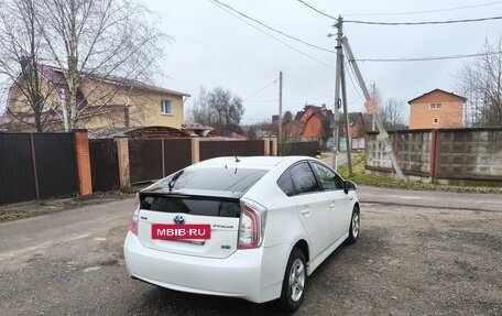 Toyota Prius, 2012 год, 1 300 000 рублей, 8 фотография