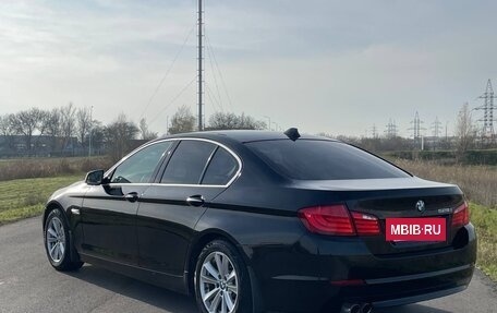 BMW 5 серия, 2010 год, 2 500 000 рублей, 4 фотография