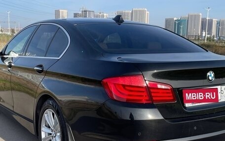 BMW 5 серия, 2010 год, 2 500 000 рублей, 9 фотография