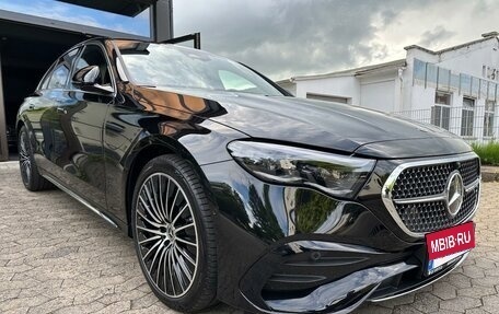 Mercedes-Benz E-Класс, 2025 год, 12 450 096 рублей, 3 фотография