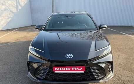 Toyota Camry, 2024 год, 3 799 000 рублей, 2 фотография