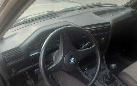 BMW 3 серия, 1988 год, 400 000 рублей, 9 фотография