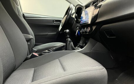 Toyota Corolla, 2014 год, 1 290 000 рублей, 12 фотография