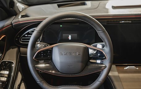 CheryExeed VX, 2024 год, 5 840 000 рублей, 21 фотография