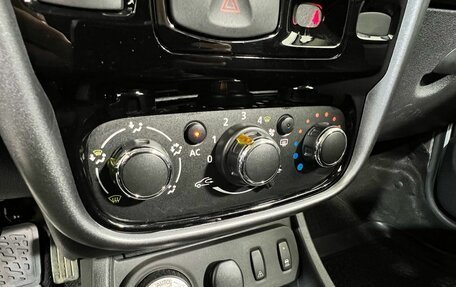 Renault Duster I рестайлинг, 2013 год, 907 000 рублей, 18 фотография