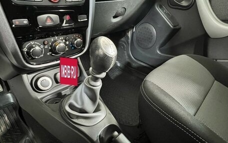 Renault Duster I рестайлинг, 2013 год, 907 000 рублей, 19 фотография