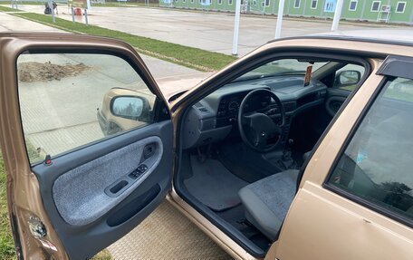 Daewoo Nexia I рестайлинг, 2003 год, 144 000 рублей, 7 фотография