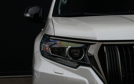 Toyota Land Cruiser Prado 150 рестайлинг 2, 2021 год, 7 400 000 рублей, 25 фотография