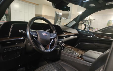 Cadillac Escalade V, 2023 год, 14 000 000 рублей, 7 фотография