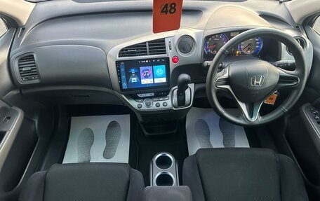Honda Stream II, 2007 год, 1 049 999 рублей, 16 фотография