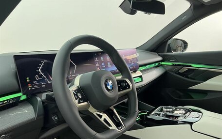 BMW 5 серия, 2025 год, 11 350 000 рублей, 10 фотография