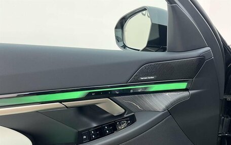 BMW 5 серия, 2025 год, 11 350 000 рублей, 18 фотография